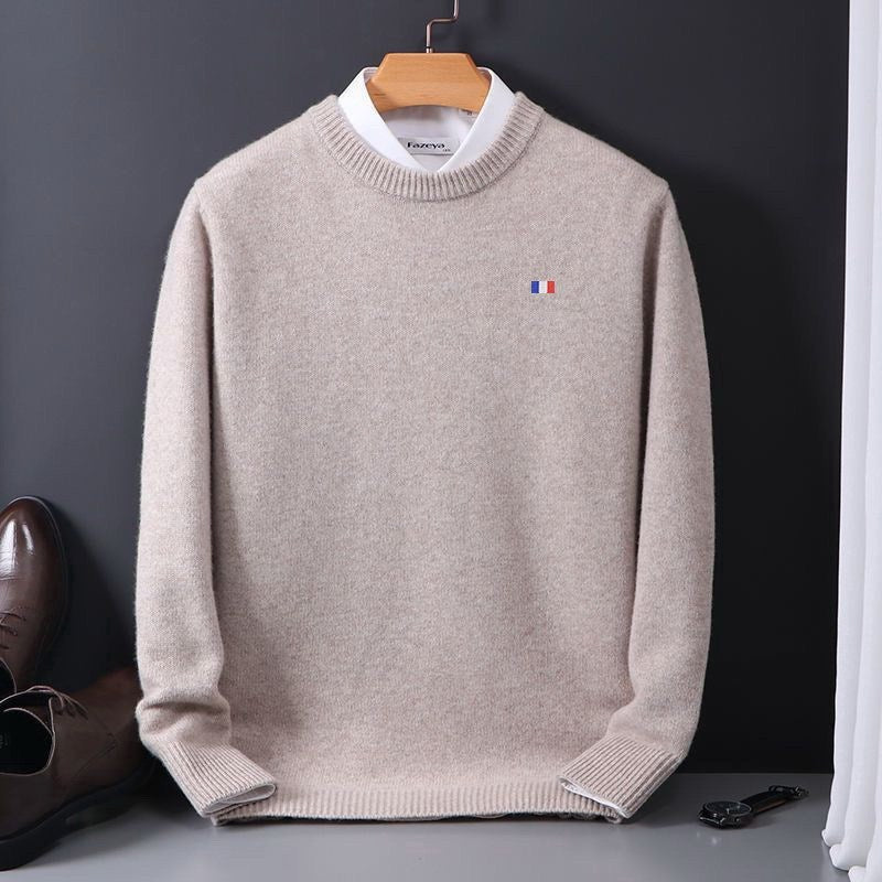 Sweatshirt for winter skin color